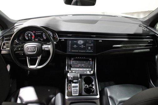 Navarra Blue Metallic 2021 Audi Q7 45 Premium Plus