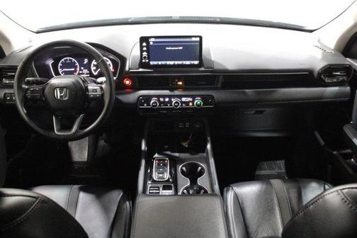 Crystal Black Pearl 2024 Honda Pilot EX-L