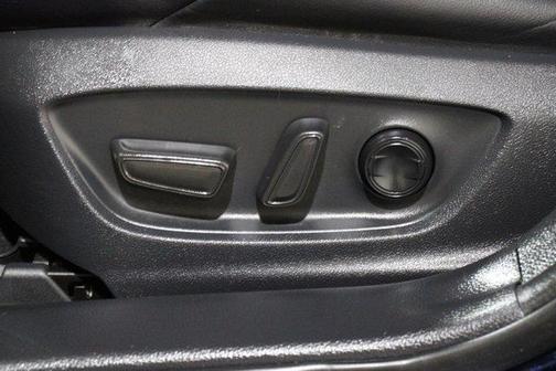 2020 Toyota Corolla XSE