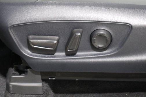 2025 Toyota Tacoma Hybrid TRAILHUNTER