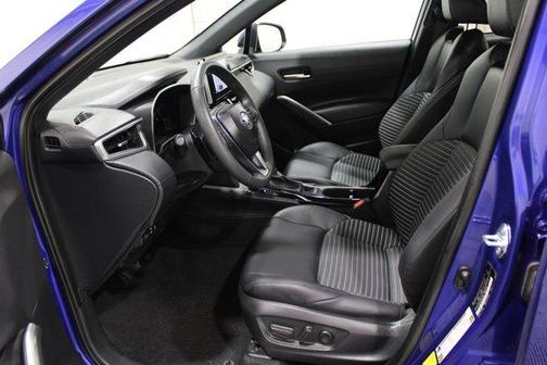 2024 Toyota Corolla Cross Hybrid XSE