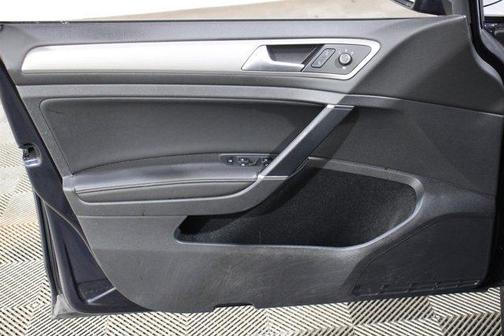 2017 Volkswagen Golf TSI Wolfsburg Edition 4-Door