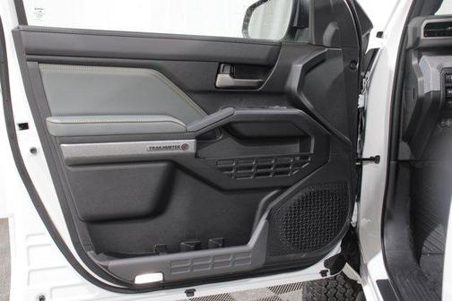 2025 Toyota Tacoma Hybrid Trailhunter