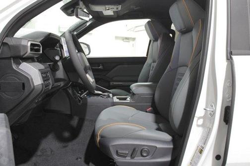 2025 Toyota Tacoma Hybrid Trailhunter