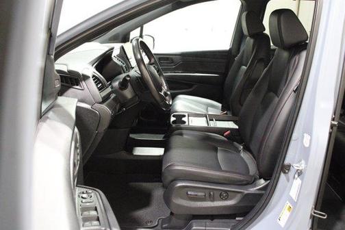 Sonic Gray Pearl 2025 Honda Odyssey Sport-L
