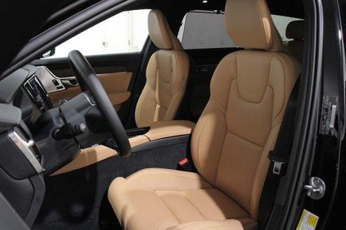 2025 Volvo V90 Cross Country B6 Ultra