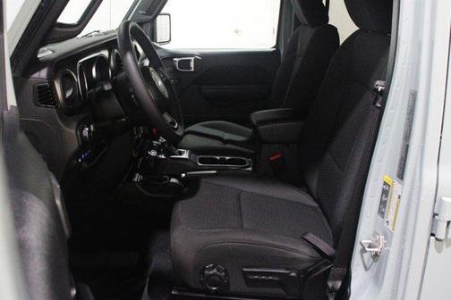 Earl Clearcoat 2023 Jeep Wrangler 4xe Base