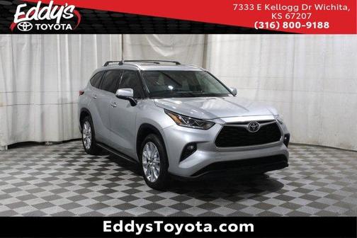 Celestial Silver Metallic 2021 Toyota Highlander Limited