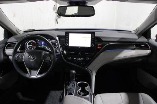 2024 Toyota Camry Hybrid XLE