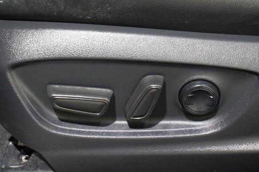 Blue Crush Metallic 2025 Toyota Corolla Cross XLE