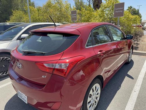 Scarlet Red Pearl 2016 Hyundai Elantra GT Base