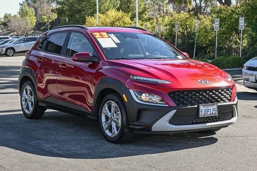2023 Hyundai KONA SEL