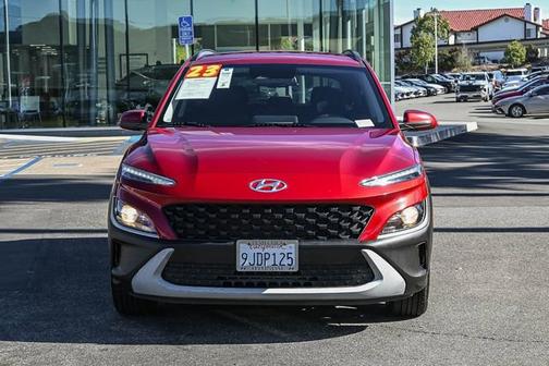 2023 Hyundai KONA SEL