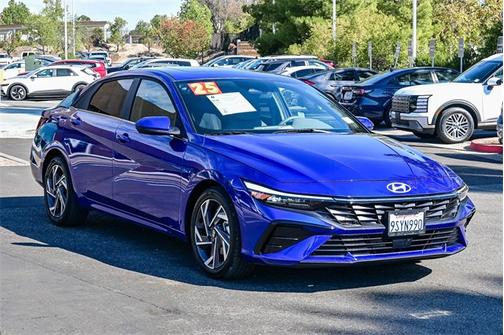 2025 Hyundai ELANTRA SEL Convenience