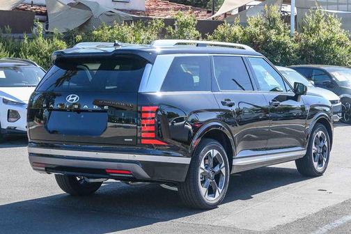 Abyss Black Pearl 2026 Hyundai PALISADE Limited