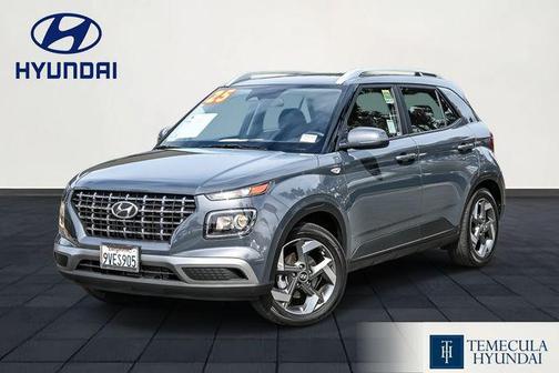 Ecotronic Gray 2025 Hyundai VENUE SEL