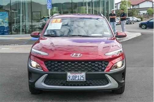 2023 Hyundai KONA SEL