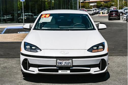 2024 Hyundai IONIQ 6 SEL