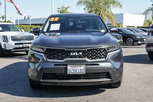 Gravity Grey 2022 Kia Sorento LX