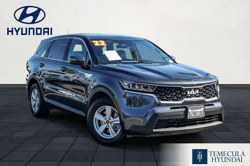 Gravity Grey 2022 Kia Sorento LX
