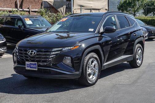 Black Pearl 2024 Hyundai TUCSON SEL