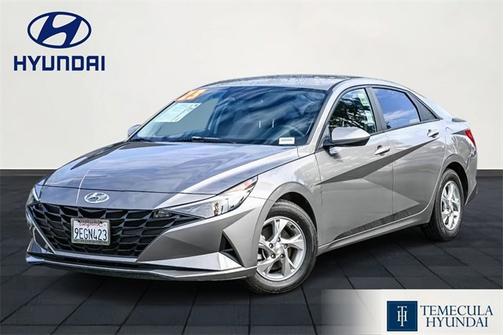 2023 Hyundai ELANTRA SE