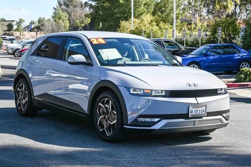 2024 Hyundai IONIQ 5 SEL