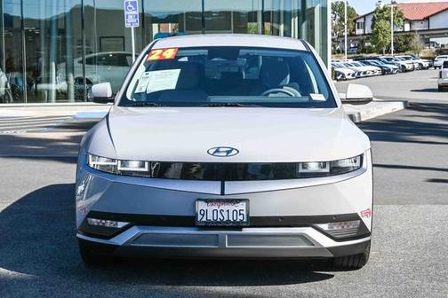 2024 Hyundai IONIQ 5 SEL