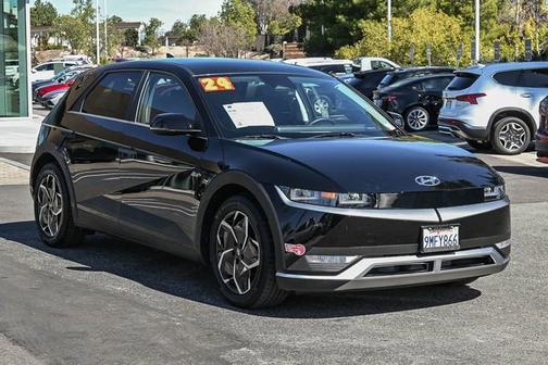 2024 Hyundai IONIQ 5 SE