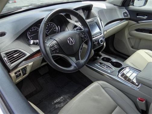 Photo 2 of 24 of 2017 Acura MDX 3.5L w/Technology Package