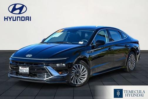 2025 Hyundai SONATA Hybrid Limited