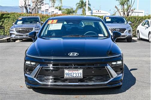 2025 Hyundai SONATA Hybrid Limited