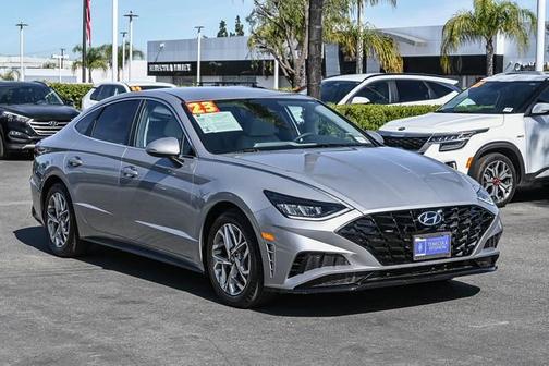 2023 Hyundai SONATA SEL