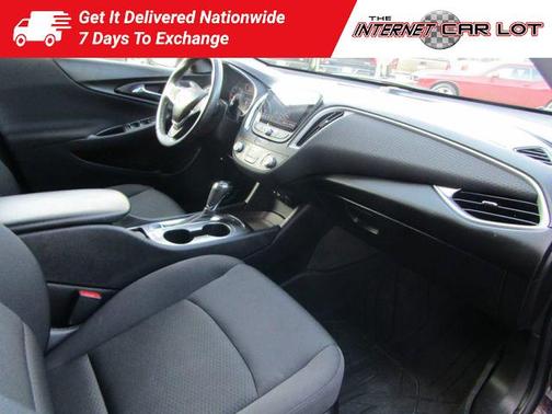 2020 Chevrolet Malibu RS for sale in Chicago, IL - image 12