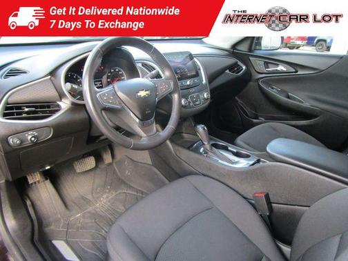 2020 Chevrolet Malibu RS for sale in Chicago, IL - image 10