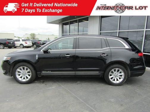 Photo 4 of 52 of 2016 Lincoln MKT