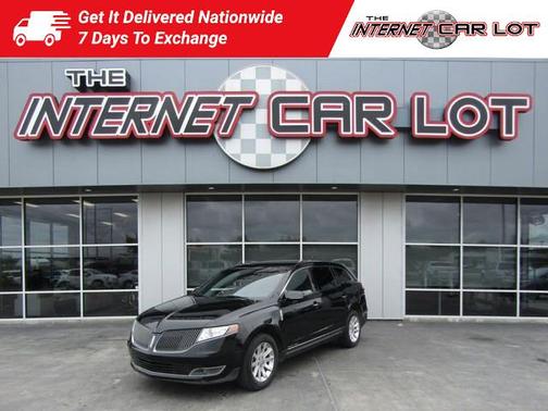 Photo 1 of 52 of 2016 Lincoln MKT
