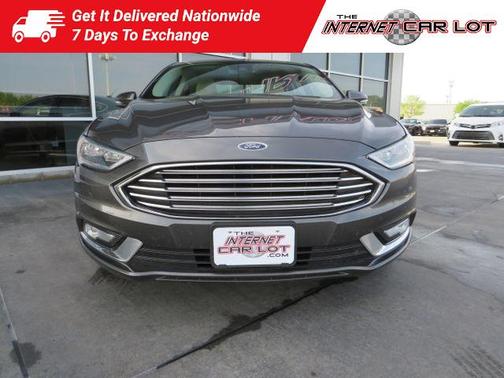 Photo 2 of 52 of 2017 Ford Fusion Titanium