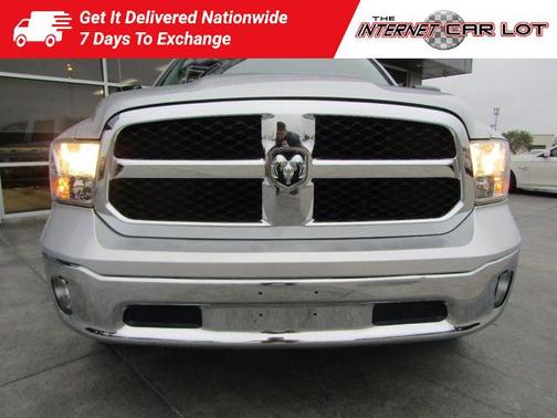 Photo 2 of 43 of 2019 RAM 1500 Classic Tradesman