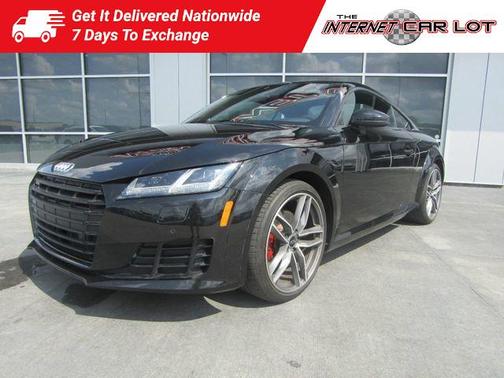 Photo 3 of 45 of 2017 Audi TT 2.0T