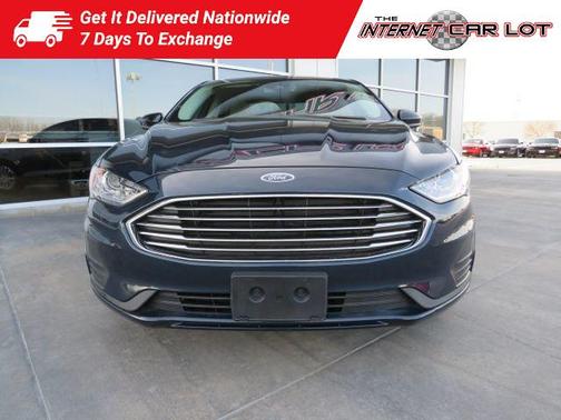 Photo 2 of 49 of 2020 Ford Fusion SE