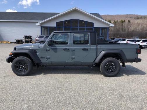 2025 Jeep Gladiator Sport