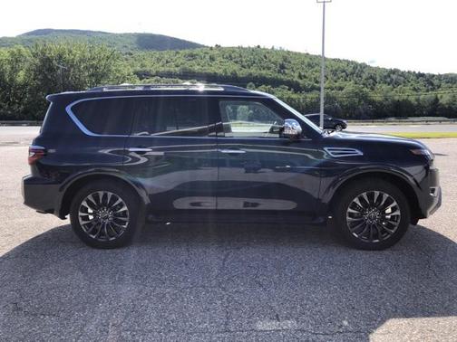 2024 Nissan Armada Platinum 4WD