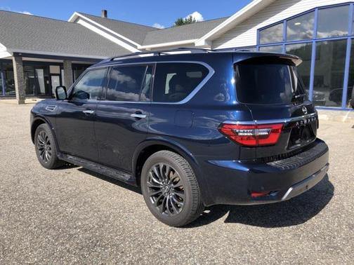 2024 Nissan Armada Platinum 4WD