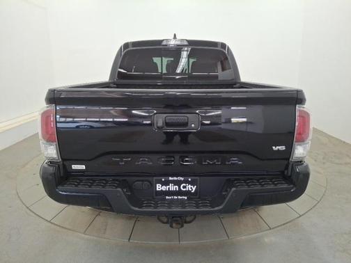 2022 Toyota Tacoma TRD Off-Road