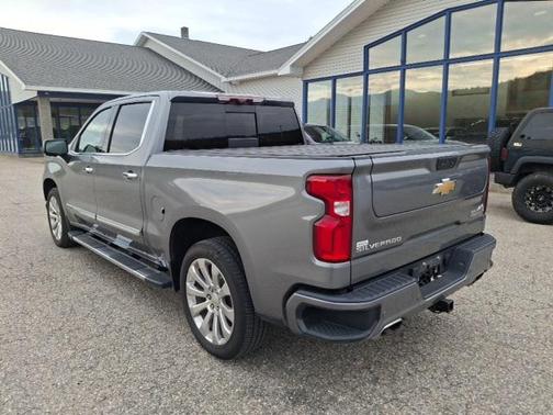 2022 Chevrolet Silverado 1500 High Country