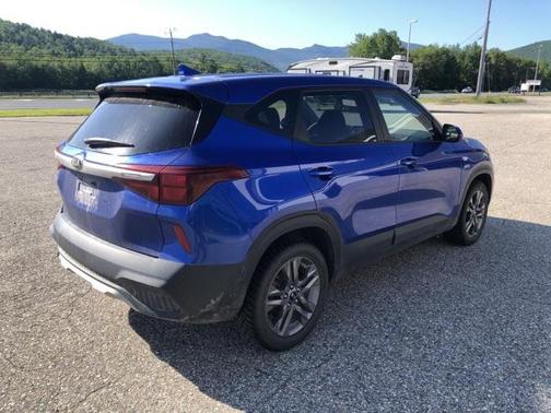 2021 Kia Seltos LX