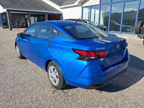 2020 Nissan Versa 1.6 S