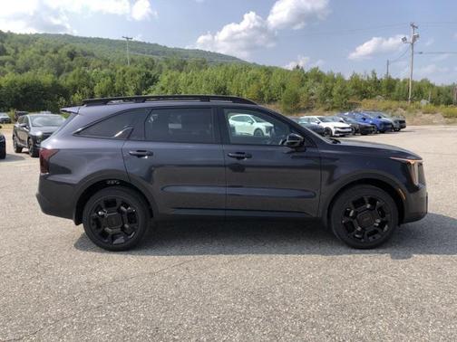 2025 Kia Sorento SX