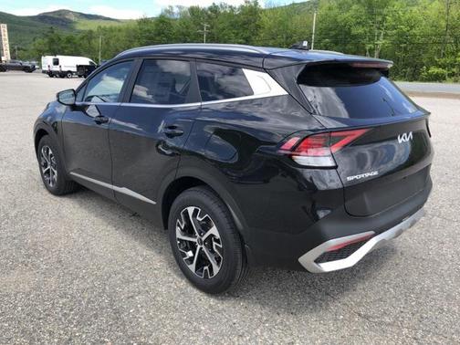 2025 Kia Sportage Hybrid EX
